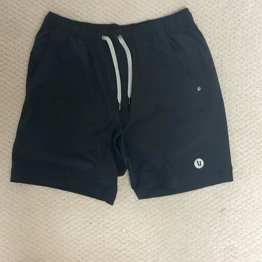 Men Vuori Shorts with liner Black M
